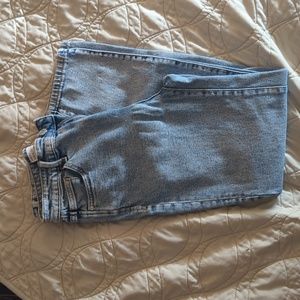 Stradivarius Mom Slim Jeans Size 4